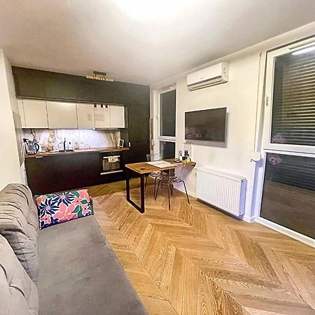 Garden Apartment Self Check-In - Bezkluczowy Dostep W 10 Minut O Kazdej Porze Красков Екстериор снимка
